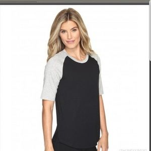🖤Adidas Baseball Short Sleeve Top🖤
